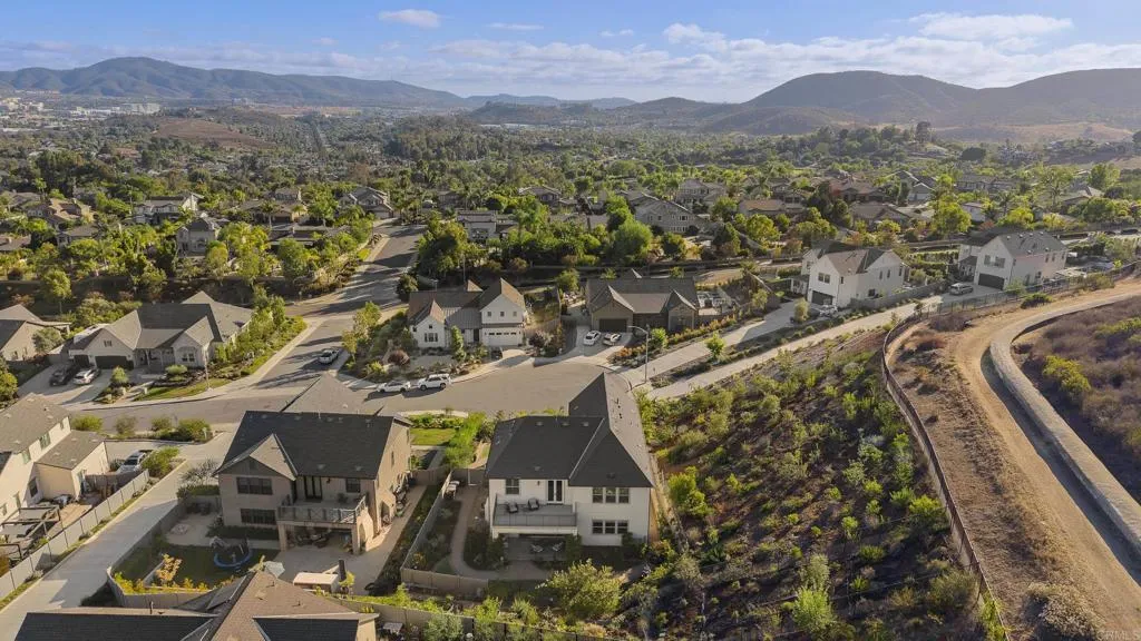 https://cdn.realtyfeed.com/cdn/127/306617798/d3c73916c54f75e5f5a7101660f1dc5a.webp