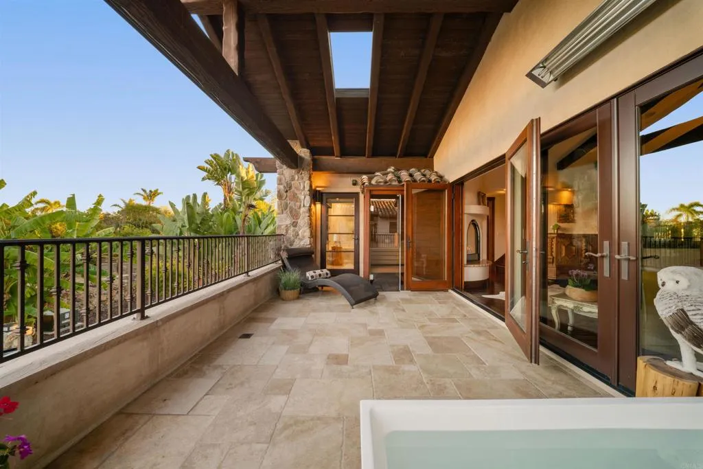 https://cdn.realtyfeed.com/cdn/127/306617881/38380684855b14674b10c8db1458bbc4.webp