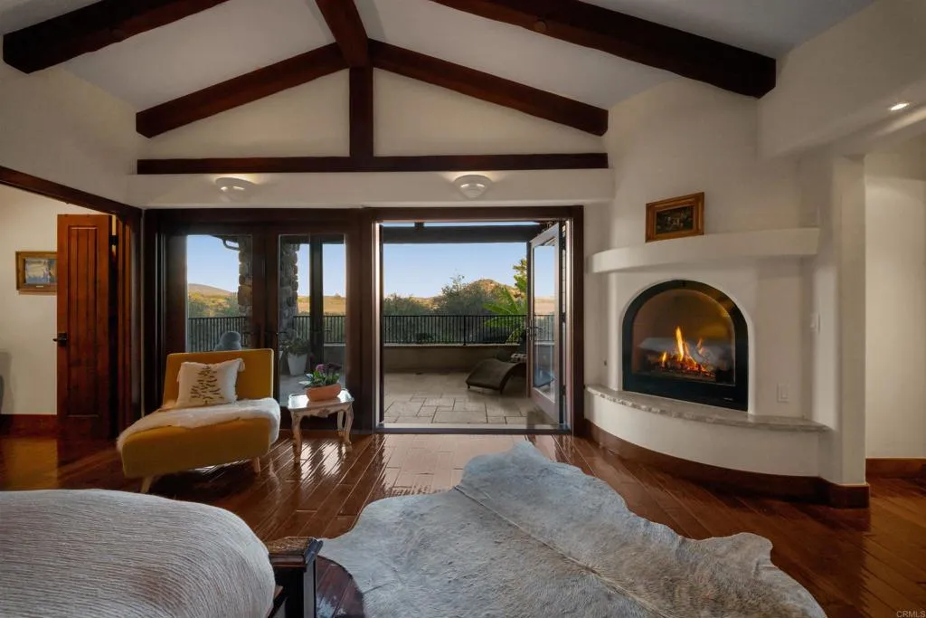 https://cdn.realtyfeed.com/cdn/127/306617881/4c84b51b4e7601b8e768ff453e98f610.webp