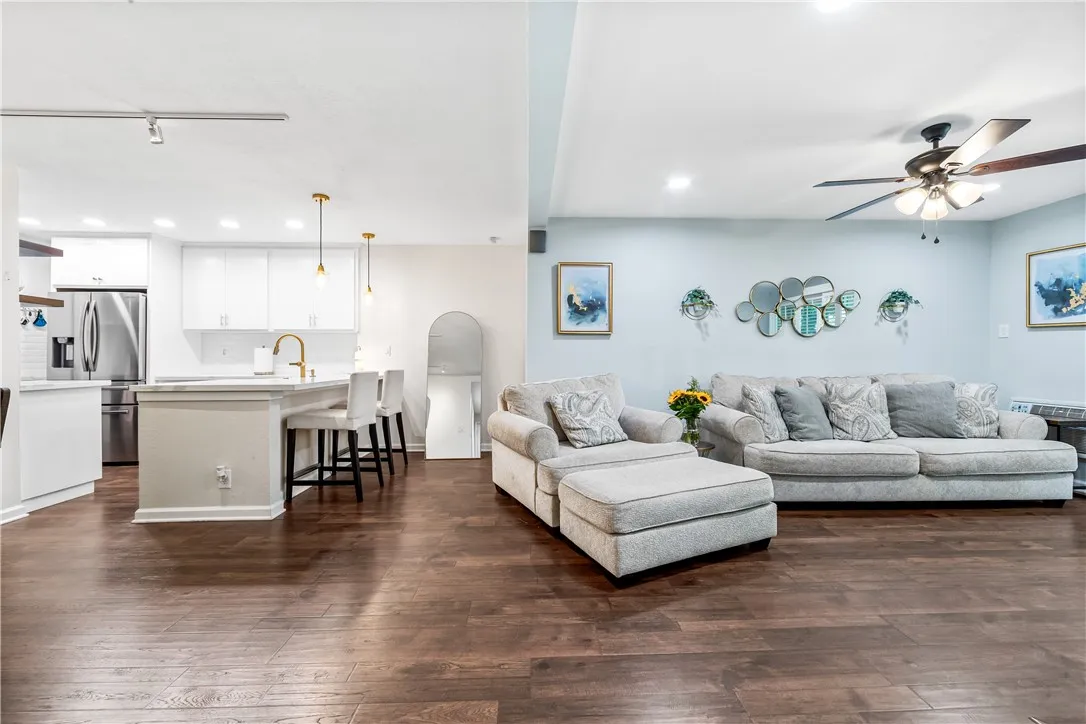 7890 E Spring, Long Beach, CA 90815 - Photo 4 of 59, Long Beach, CA