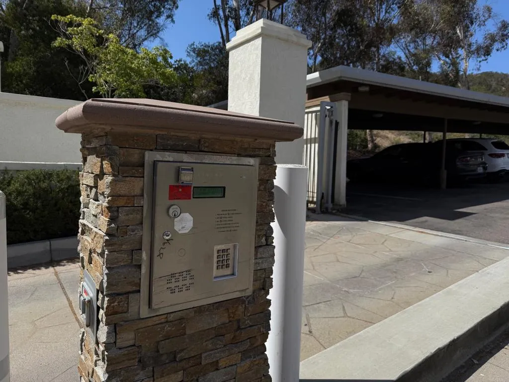 Photo #25: NDP2600365 Listing: Photo #25