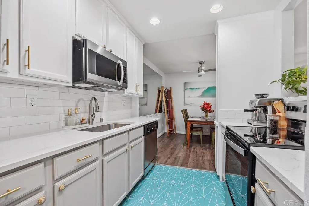 Photo #10: NDP2600365 Listing: Photo #10