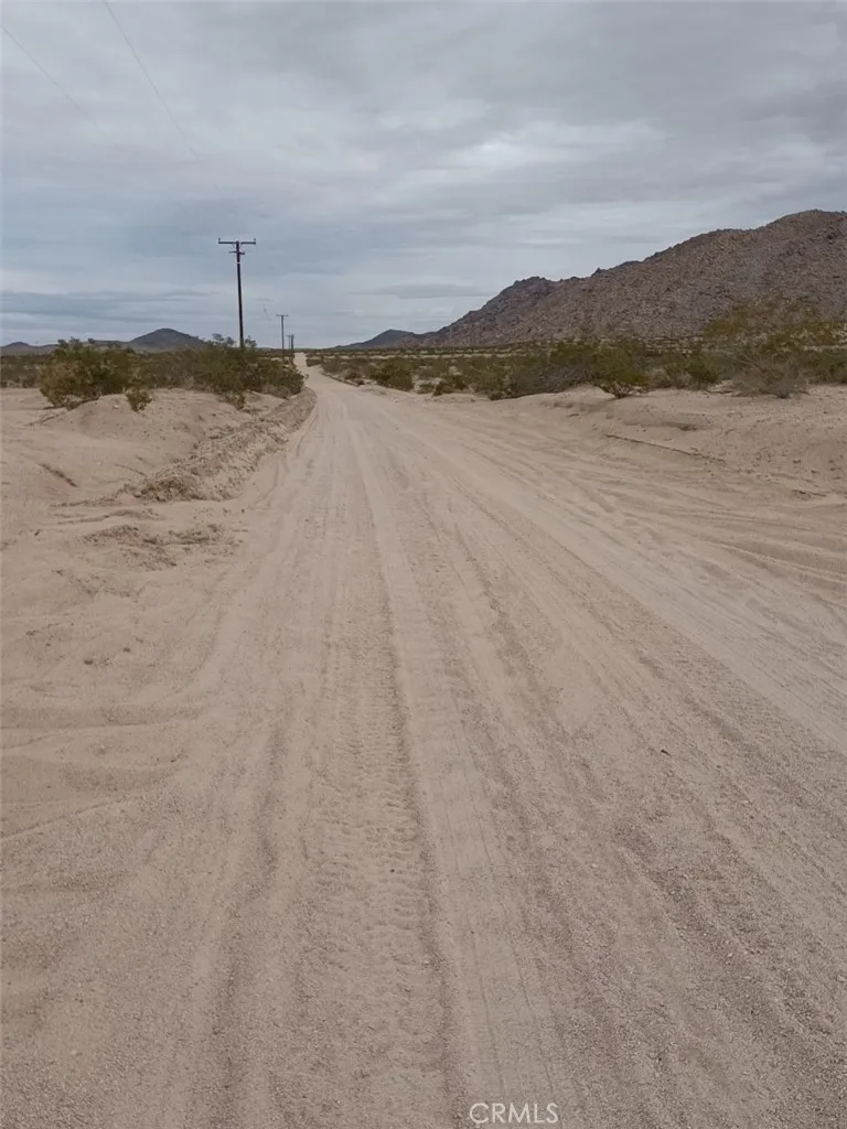 800 Bodick, Landers, CA 92285 - Photo 4 of 5, Landers, CA