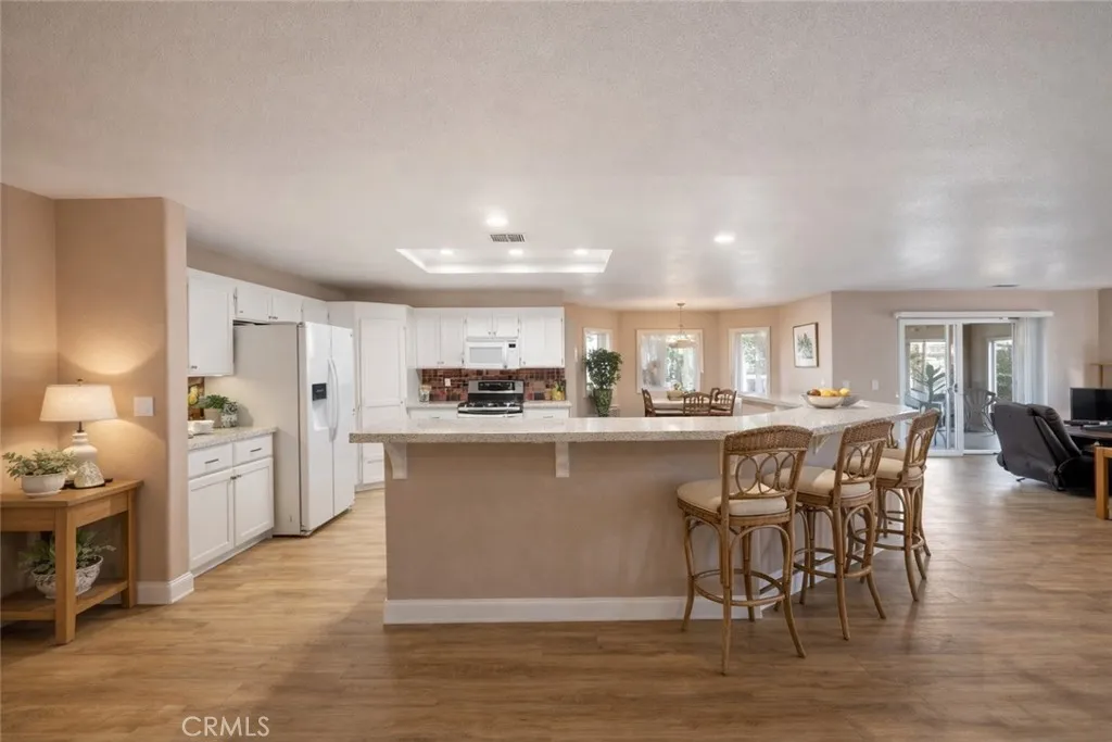 6797 Blue Rose, Oak Hills, CA 92344 - Photo 5 of 18, Oak Hills, CA