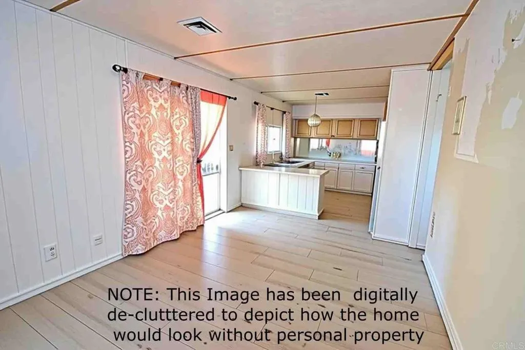https://cdn.realtyfeed.com/cdn/127/306618053/82101d9e0a156994427bd241b1d8ca08.webp