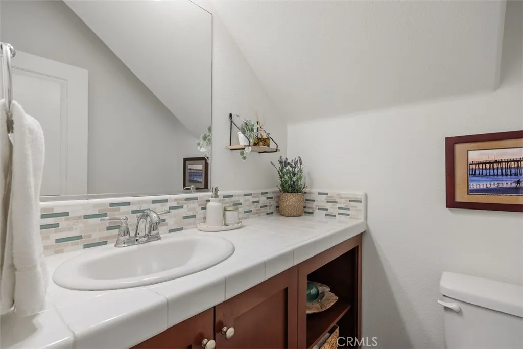 Photo #14: ND26007805 Listing: Photo #14