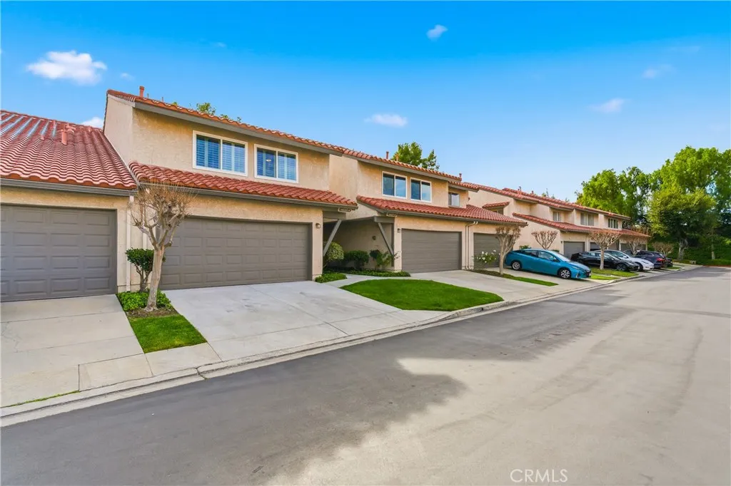 19237 Index Unit 4, Porter Ranch, CA 91326