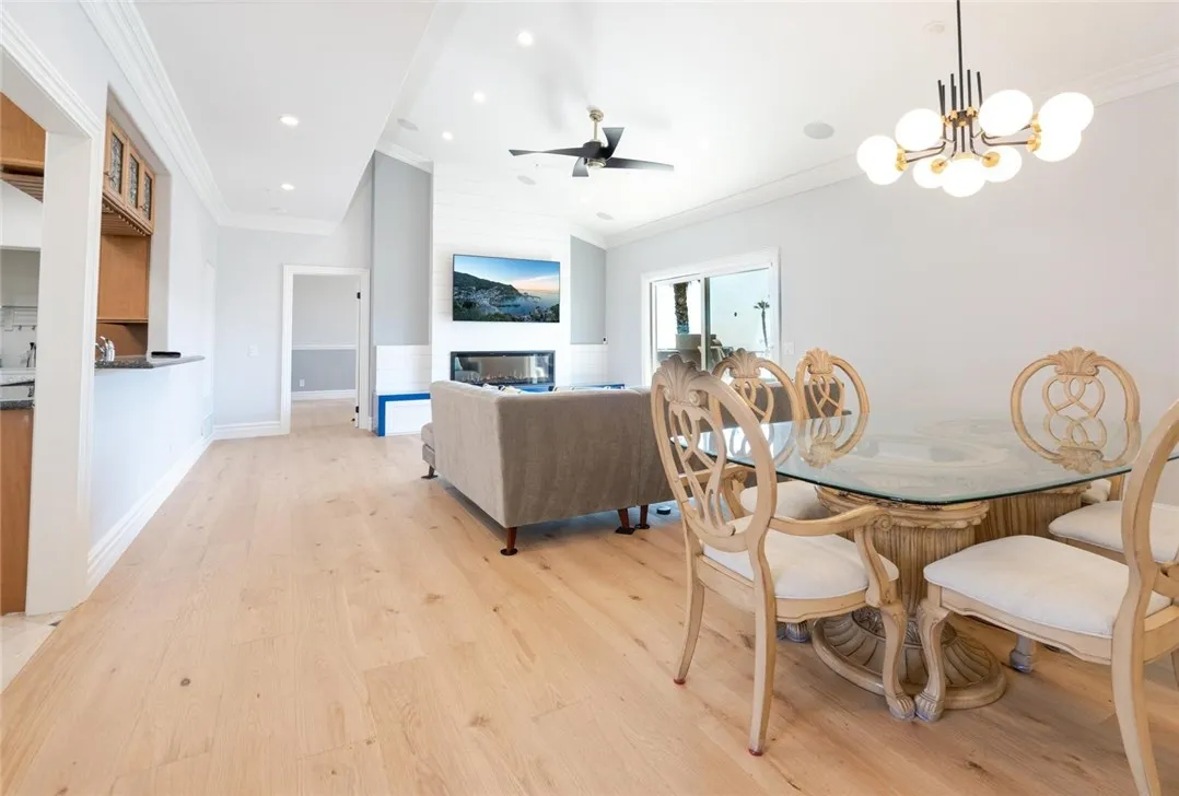 1516 Pacific Coast Unit 304, Huntington Beach, CA 92648 - Photo 4 of 31, Huntington Beach, CA