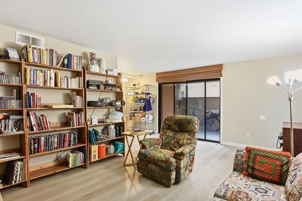 Photo #6: NDP2600371 Listing: Photo #6