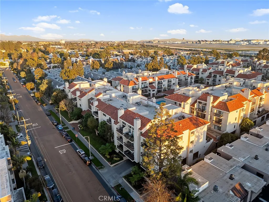 8180 Manitoba St Unit 310, Playa del Rey, CA 90293