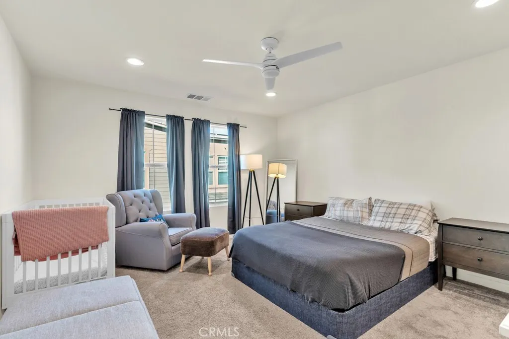 https://cdn.realtyfeed.com/cdn/127/306618203/99f4b4d5ec62f59acea5ee6599425296.webp