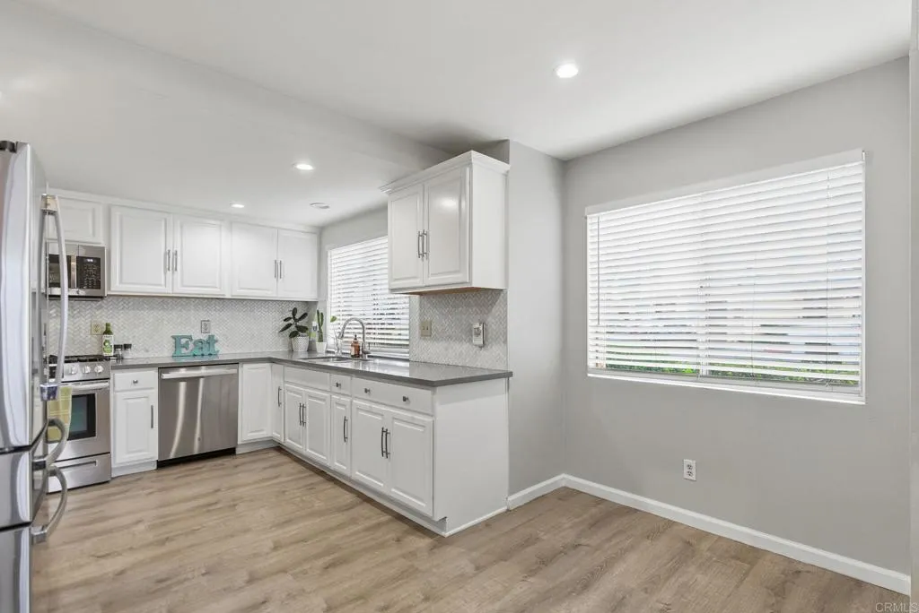 Photo #6: PTP2600328 Listing: Photo #6