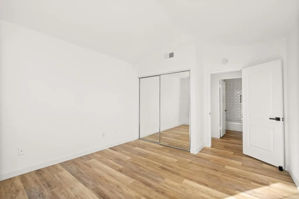 https://cdn.realtyfeed.com/cdn/127/306618242/a778c9d776450acc0fc257e80198be57.webp