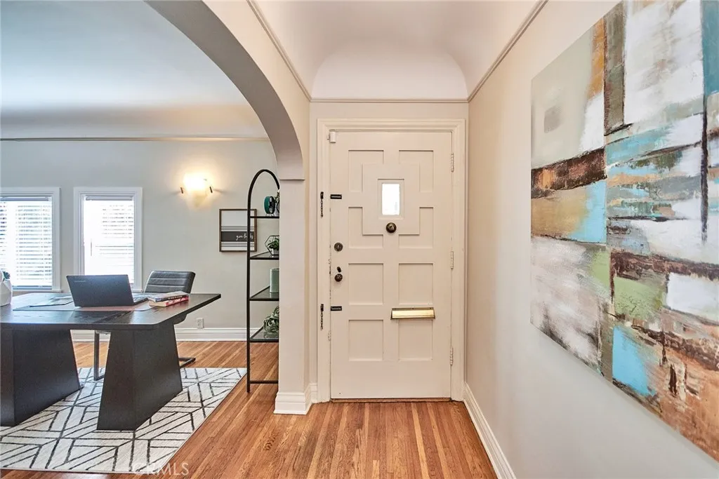 6669 De Longpre Avenue, Los Angeles, CA 90028 - Photo 3 of 53, Los Angeles, CA