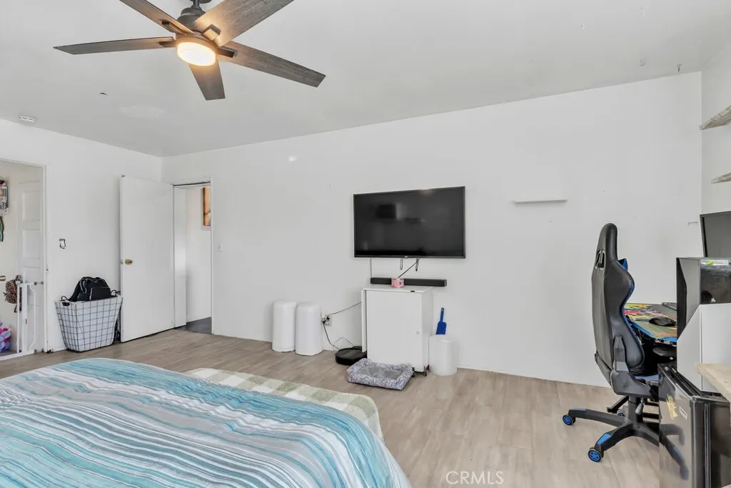 https://cdn.realtyfeed.com/cdn/127/306618251/45dd51e69b2d34265b560c296819c9e3.webp