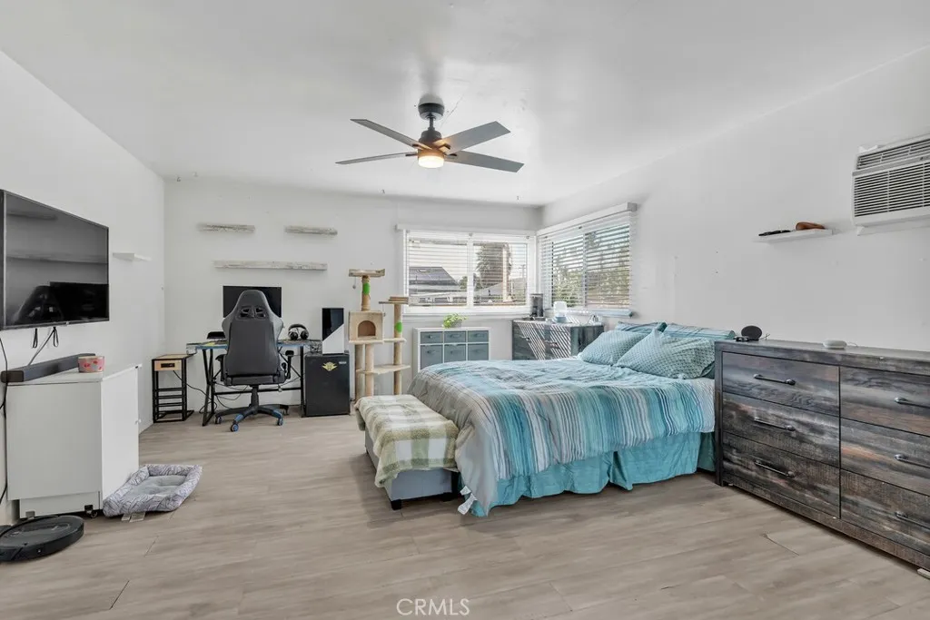 https://cdn.realtyfeed.com/cdn/127/306618251/731811a3c5fb291487786636a239c95b.webp