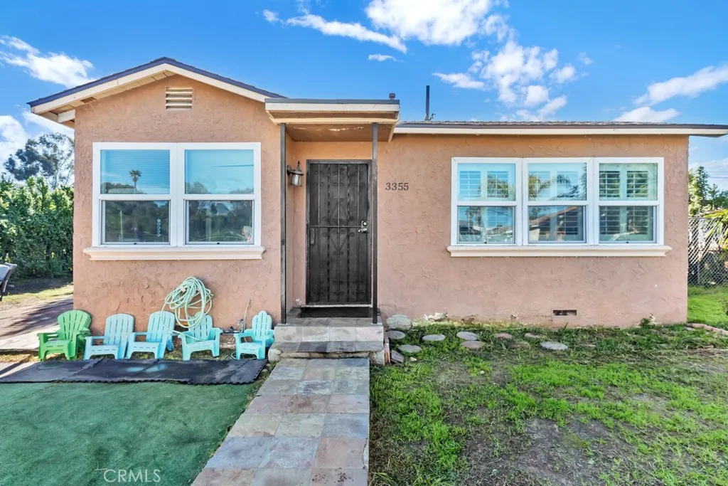 https://cdn.realtyfeed.com/cdn/127/306618251/ccb354227e75e8c3935451a8f9f416eb.webp