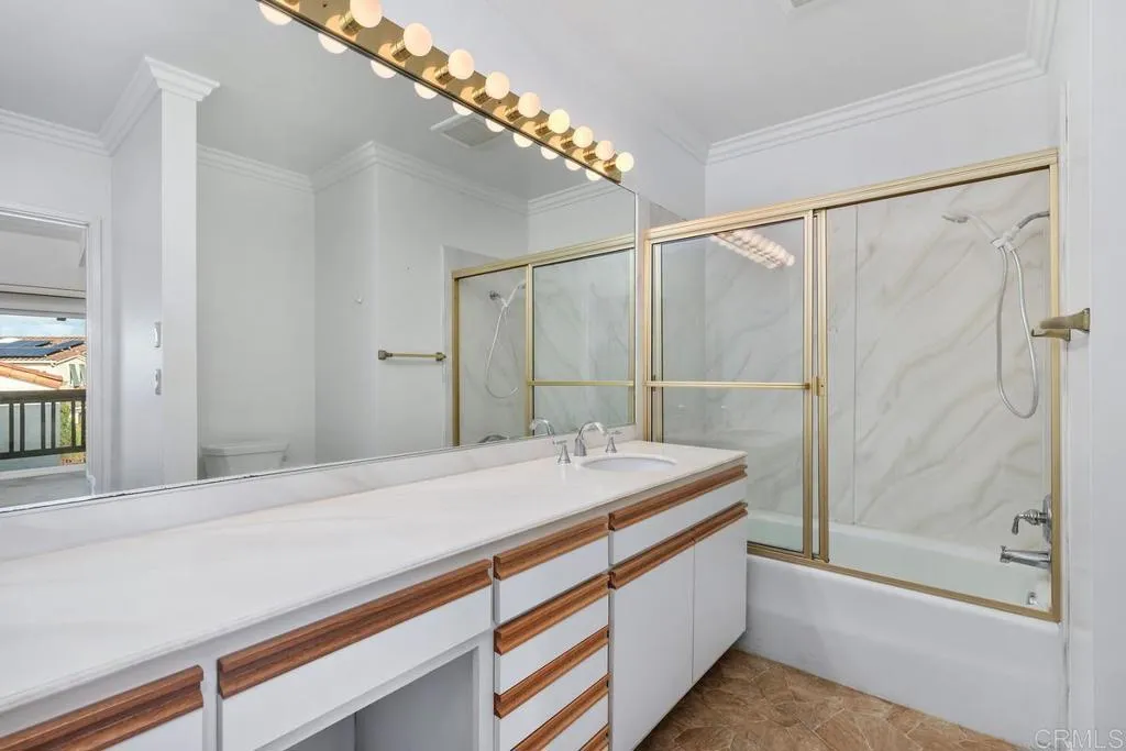 https://cdn.realtyfeed.com/cdn/127/306618295/5122f171f250c54c423e18ec407eaebf.webp