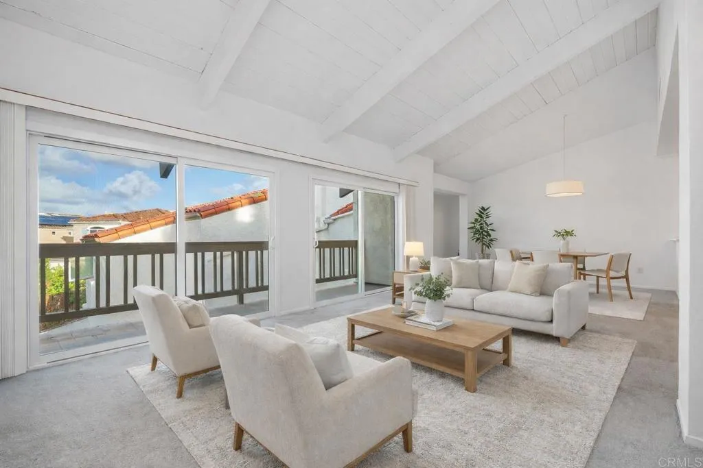 https://cdn.realtyfeed.com/cdn/127/306618295/9315cc1c2891635bcbdefb5e5517dd0b.webp