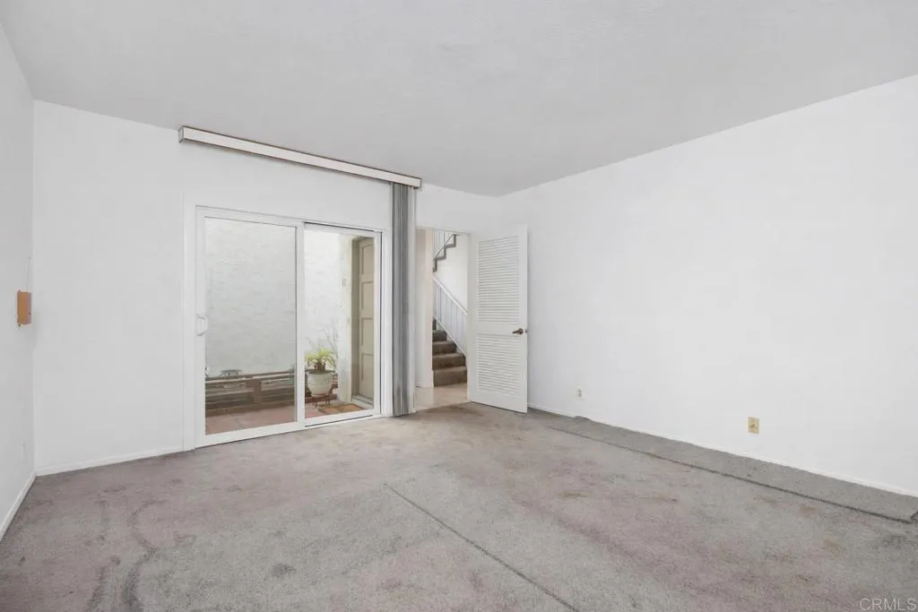 https://cdn.realtyfeed.com/cdn/127/306618295/eaac93787051d3c5ce1ba8e129d77604.webp