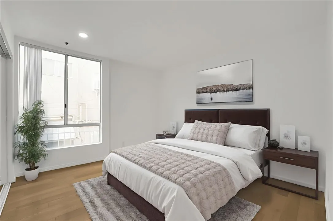 856 N Van Ness Avenue Unit 3, Los Angeles, CA 90038 - Photo 3 of 14, Los Angeles, CA