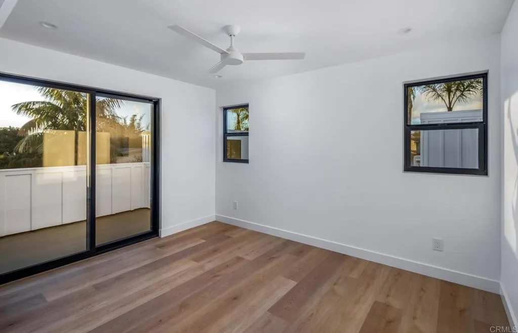 250 Hillcrest Drive, Encinitas, CA, 92024