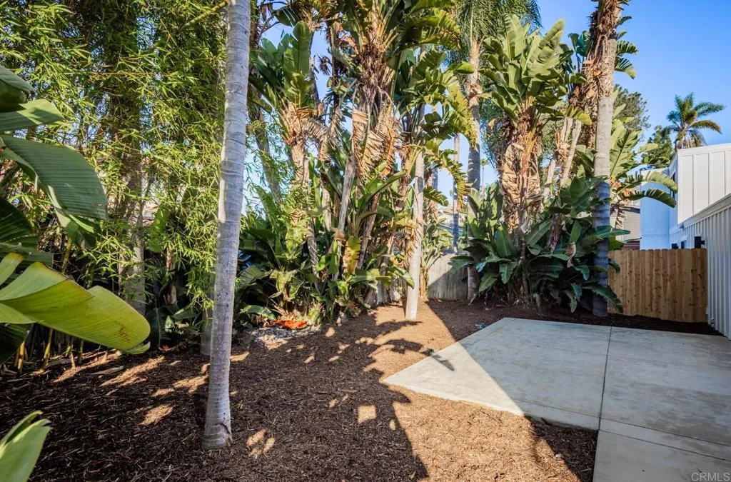 250 Hillcrest Drive, Encinitas, CA, 92024