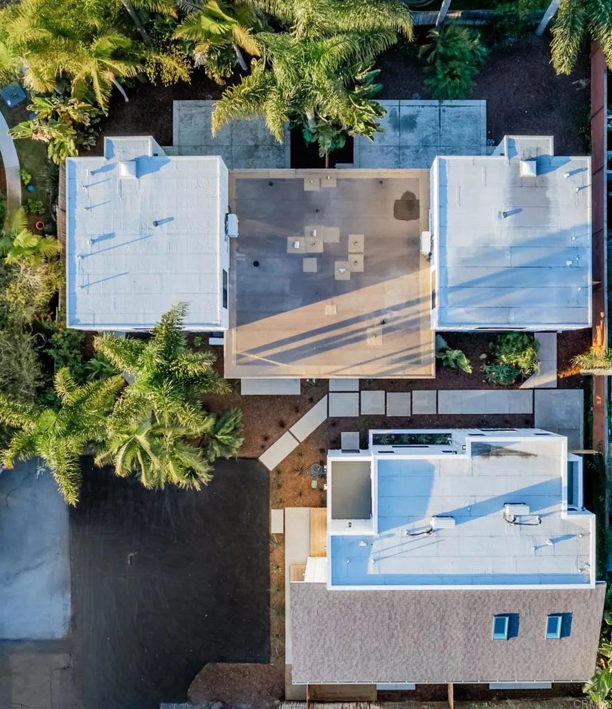 250 Hillcrest Drive, Encinitas, CA, 92024