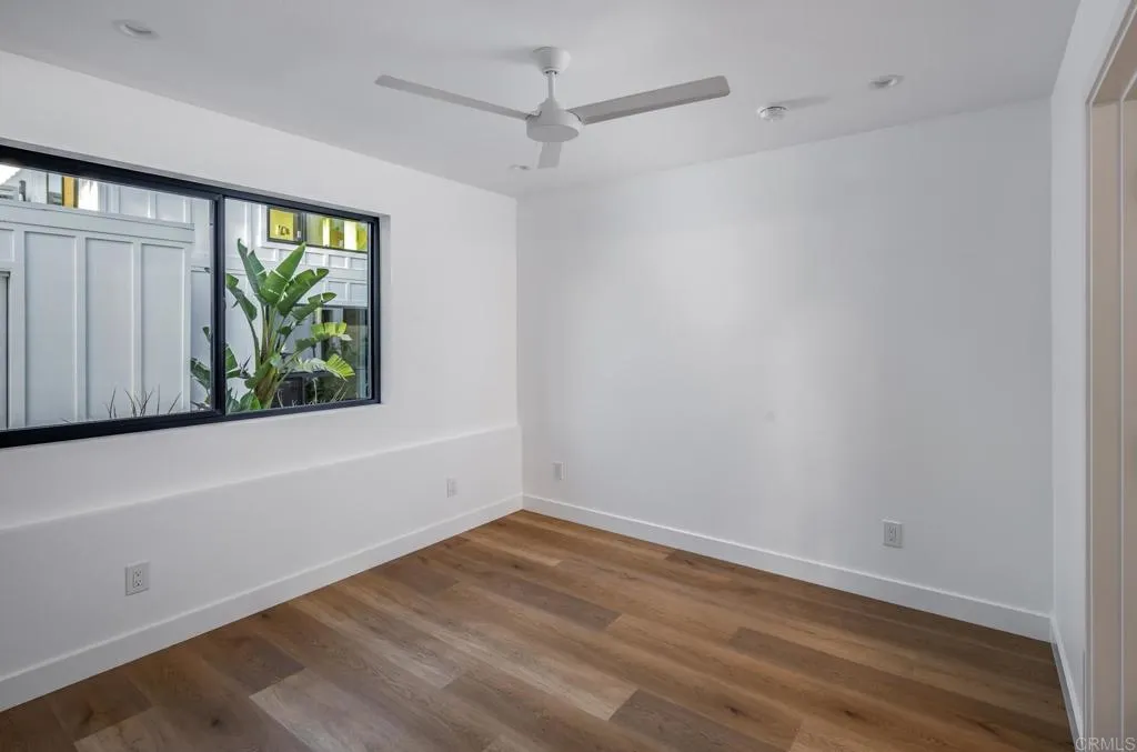 250 Hillcrest Drive, Encinitas, CA, 92024