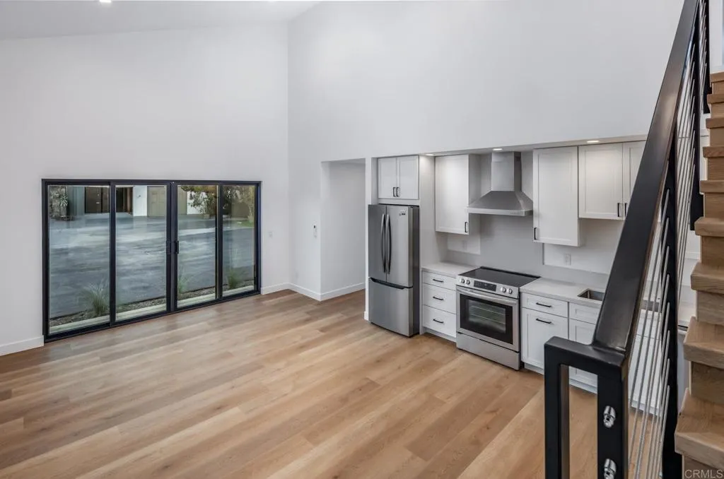 250 Hillcrest Drive, Encinitas, CA, 92024