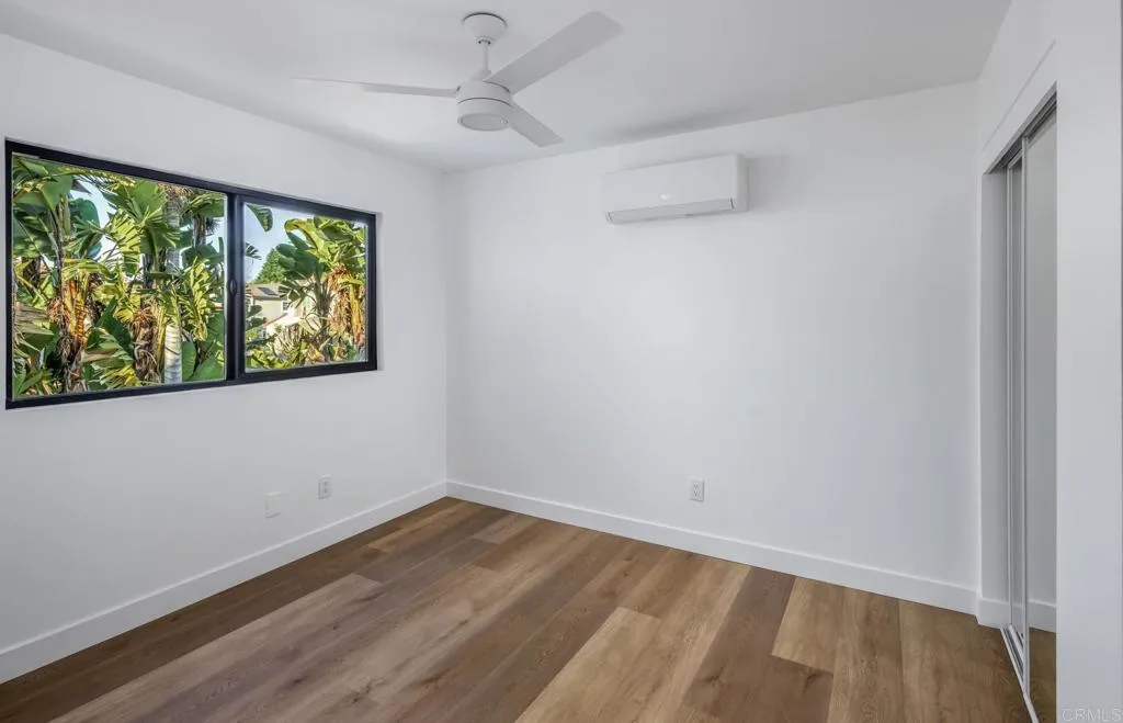 250 Hillcrest Drive, Encinitas, CA, 92024