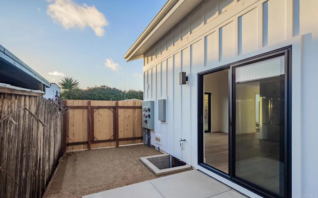 250 Hillcrest Drive, Encinitas, CA, 92024