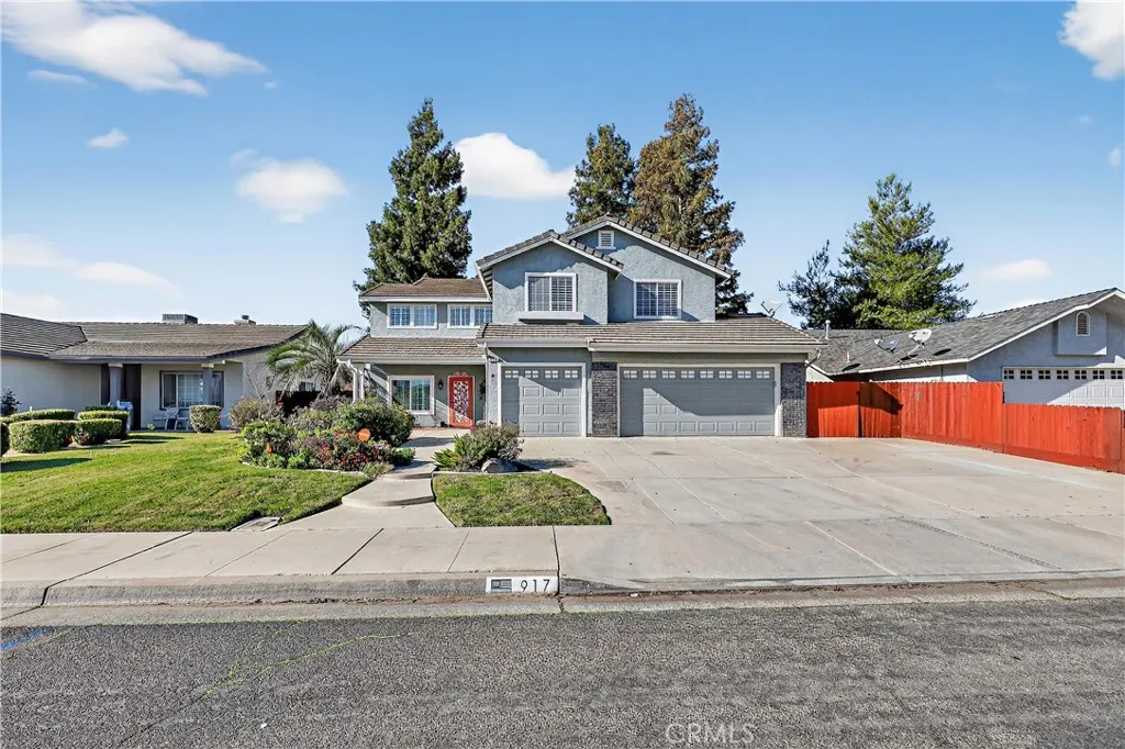 917 Amador, Chowchilla, CA 93610