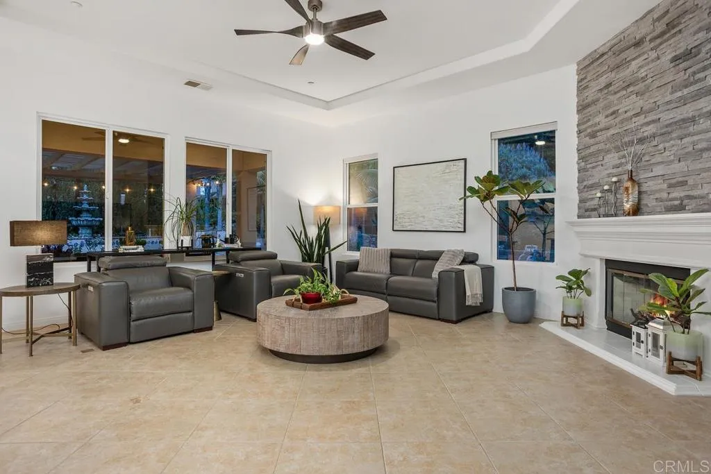 2409 Andersen Lane, Vista, CA 92084 - Photo 5 of 50, Vista, CA