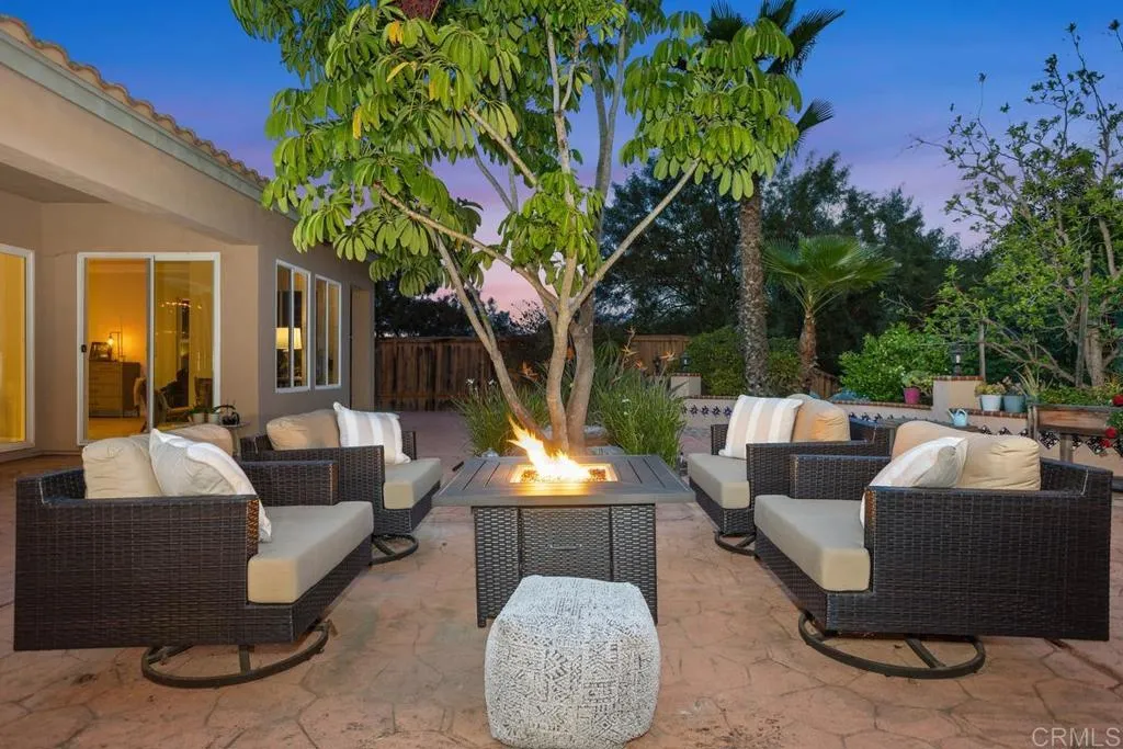 https://cdn.realtyfeed.com/cdn/127/306618373/980a9e183a0be1f00df8604fdd458bce.webp