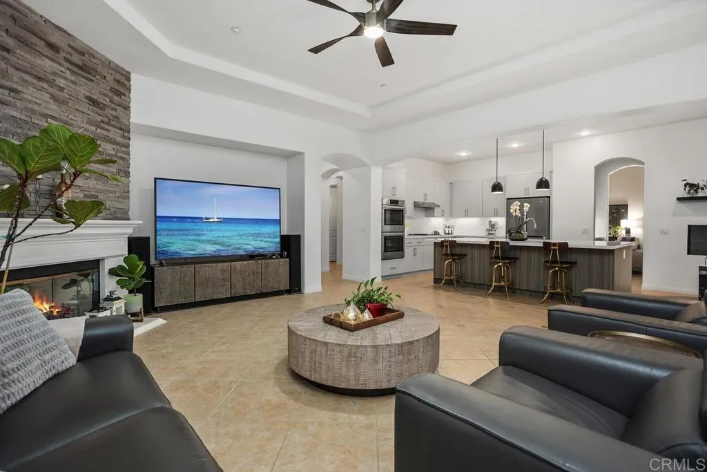 https://cdn.realtyfeed.com/cdn/127/306618373/de01fd11f47f2fe214e7766c0a1a763a.webp