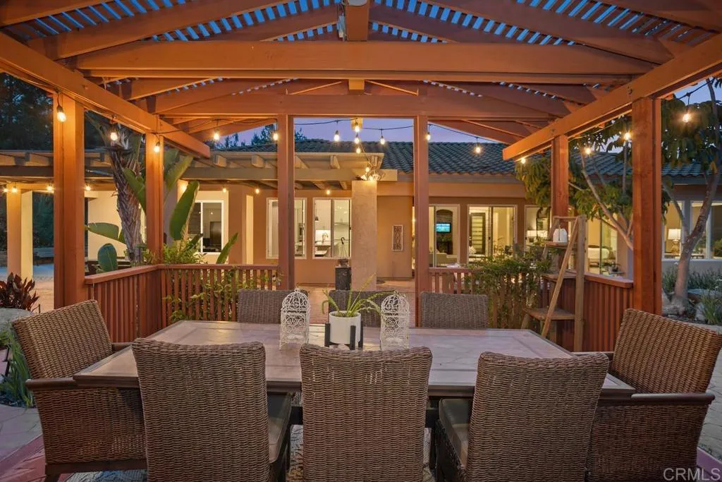 https://cdn.realtyfeed.com/cdn/127/306618373/e0743ca7751b96a98c379ea55996364f.webp