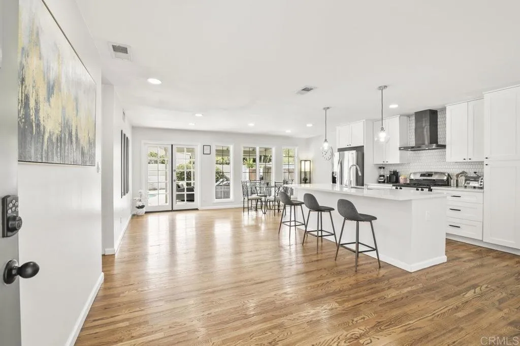 https://cdn.realtyfeed.com/cdn/127/306618410/9e787a10e3975ac88089d9e6a9165be1.webp