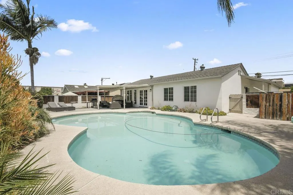 https://cdn.realtyfeed.com/cdn/127/306618410/e326e5d7be27a352d1c74d26e6613b1b.webp