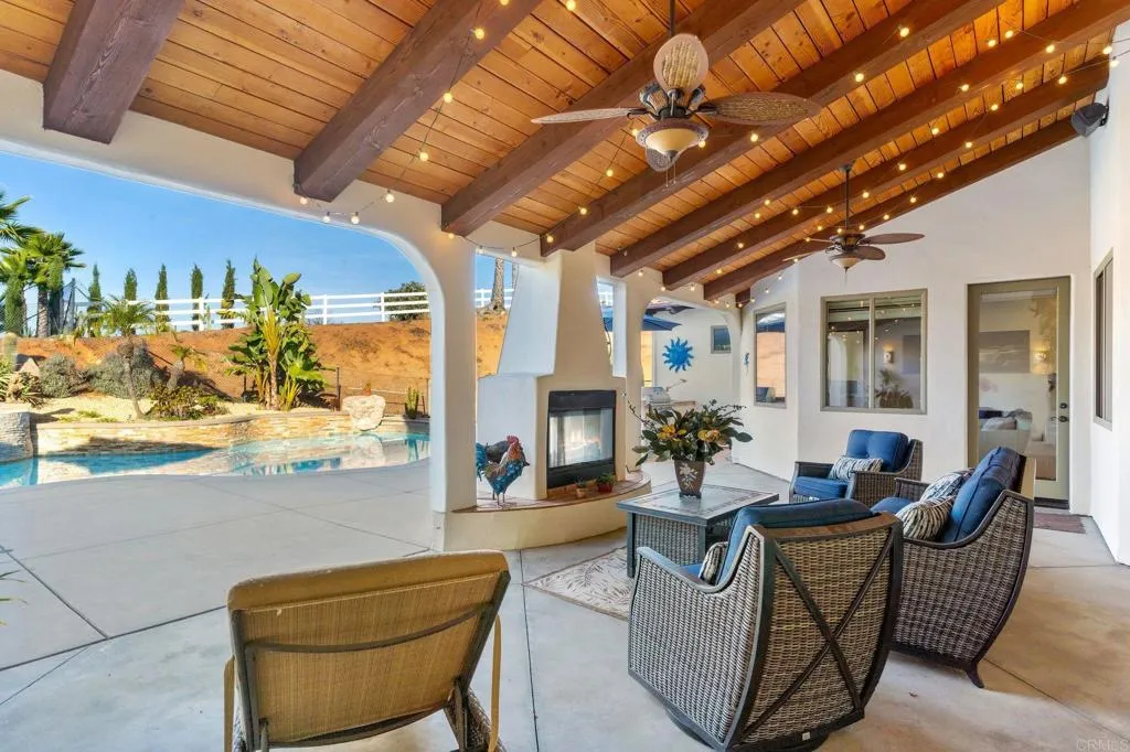 https://cdn.realtyfeed.com/cdn/127/306618411/08d61f322120b8ce9d6201bc1a645c79.webp