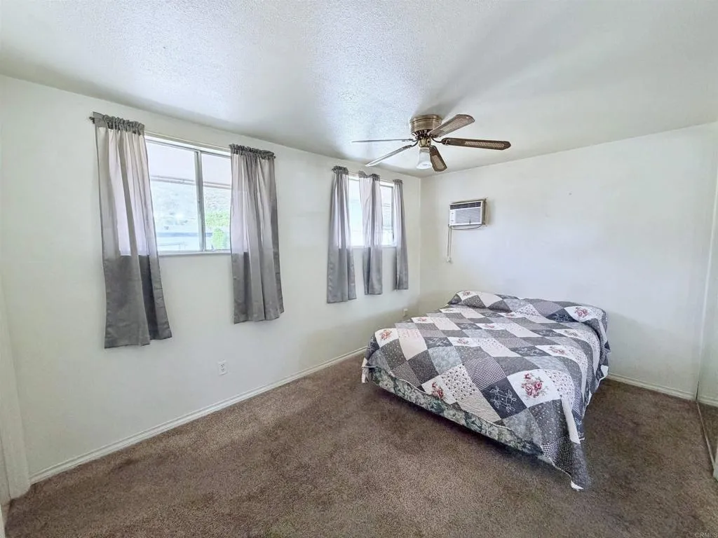 https://cdn.realtyfeed.com/cdn/127/306618415/451d35f0e4f0a812392e84887b23642e.webp