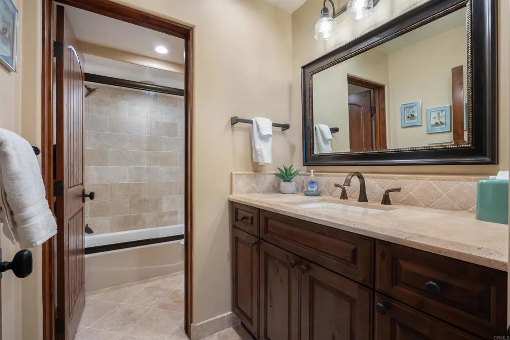 https://cdn.realtyfeed.com/cdn/127/306618440/b1756a7655f56a42ba10268f7f7682a4.webp