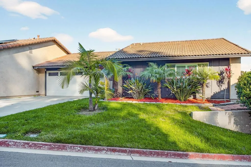 https://cdn.realtyfeed.com/cdn/127/306618471/03b4d2137325882a2190695e1e208cb1.webp