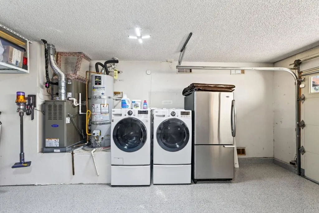https://cdn.realtyfeed.com/cdn/127/306618471/219fdce661dbb6594589245f8c372090.webp