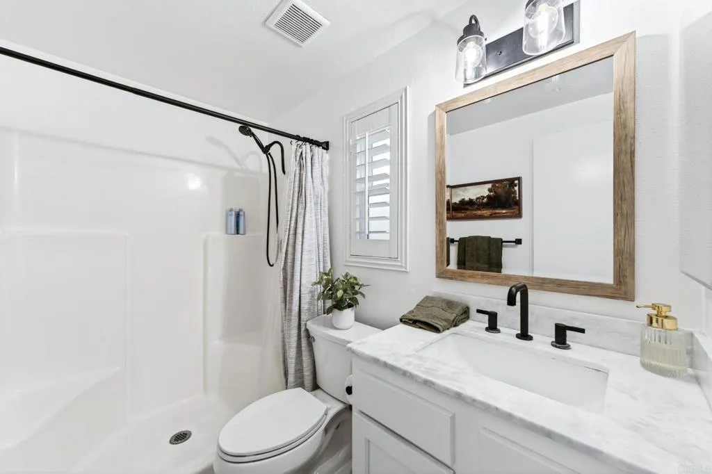 https://cdn.realtyfeed.com/cdn/127/306618471/cc0c9d0d229209c85438f38fdc6b214c.webp