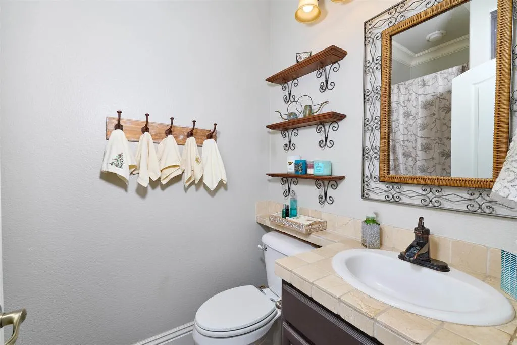 https://cdn.realtyfeed.com/cdn/127/306618479/4aaac98fa04877bf4ca88db939125b7f.webp