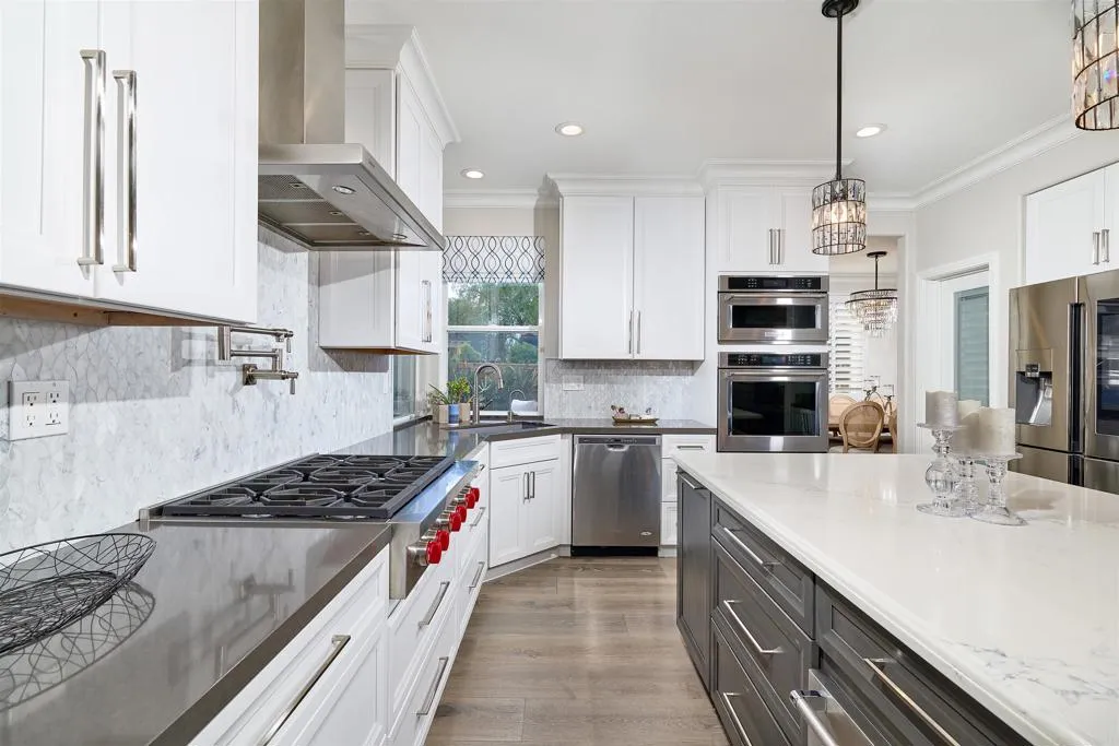 https://cdn.realtyfeed.com/cdn/127/306618479/9612d66c5ef9420bbe4d6e846f566d44.webp
