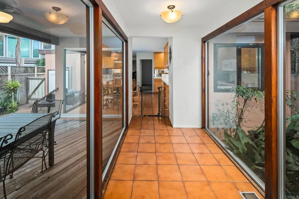 https://cdn.realtyfeed.com/cdn/127/306618480/a9eb5f611be83090935f08846fe8b39d.webp
