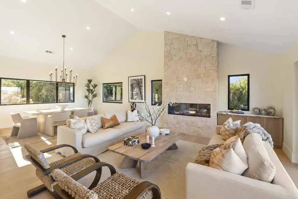 https://cdn.realtyfeed.com/cdn/127/306618551/693636766125b6b01df55a177eeb84e1.webp