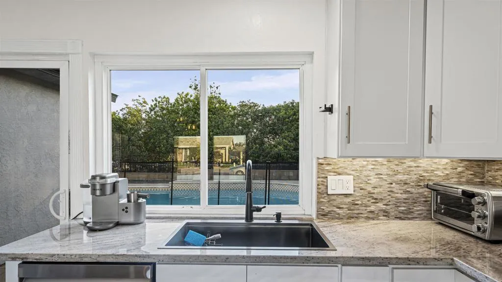 https://cdn.realtyfeed.com/cdn/127/306618594/4eff20b4f1802d11b53a8c7cea3427da.webp